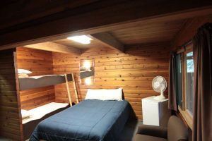 Miette Hot Springs Bungalows bedroom